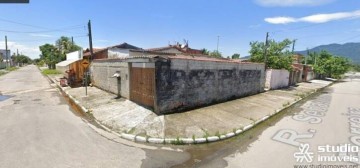 Casa com 2 dormitórios no bairro Barranco Alto