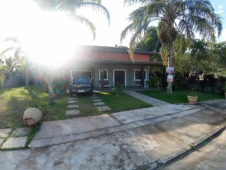 Casa c/ 3 dts (1 suite) em Condomínio - terreno de 575m2-Portal Patrimônium