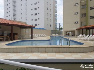Apartamento com 02 dorms. com vista para o mar, doc. ok