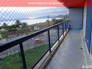Apartamento com 02 dorms. com Linda Vista para a Praia
