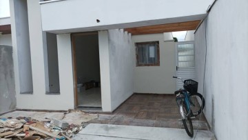 Casa Nova com 03 dormitórios