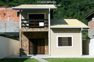 CASA A VENDA CIDADE JARDIM LITORAL NORTE