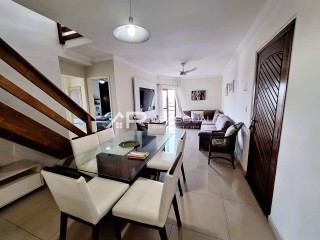 Apartamento 3 dormitórios tipo Cobertura Duplex no Indaiá a 50m da praia