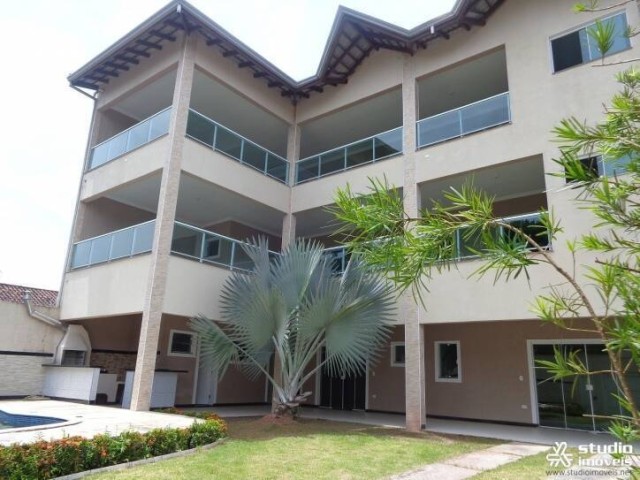 Ampla casa a Venda