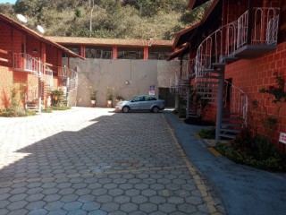 Casa em Condomínio Fechado com 2 dts - Prainha - Caraguatatuba