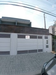 Casa Nova com 04 dorm. Localização Privilegiada - Jardim das Indústrias/SJC