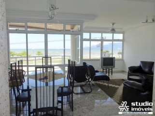Apartamento Frente Mar