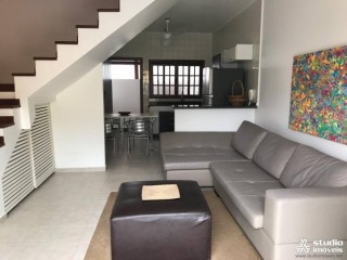 CASA EM CONDOMÍNIO COM DUAS SUITES A 50 METROS DA PRAIA ( PRAINHA )
